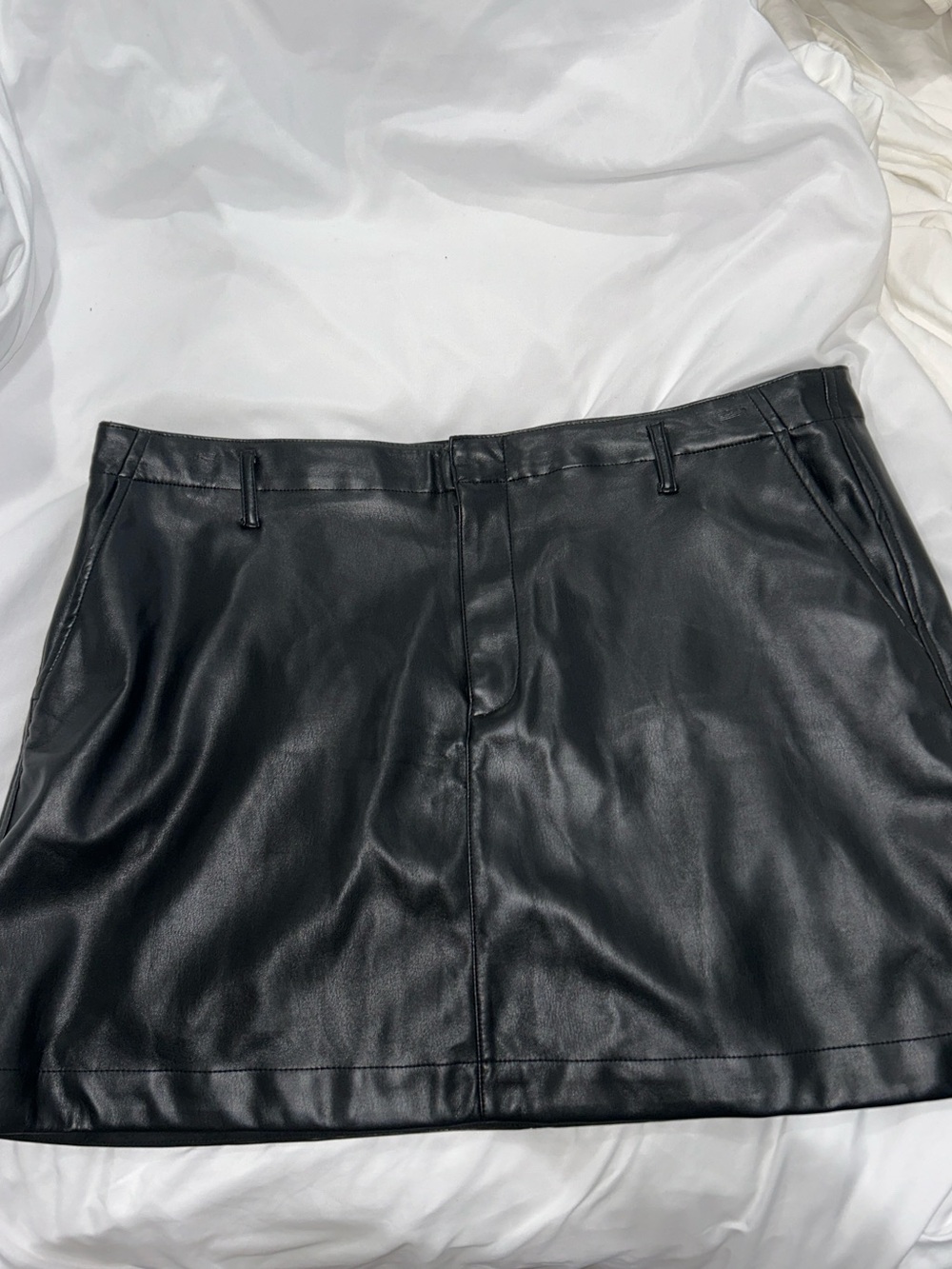 GAP Black Faux Leather Mini Skirt